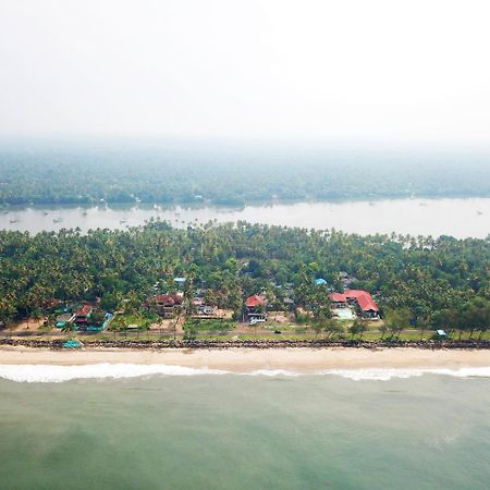 Sapphire Club Cherai Beach Villa Екстериор снимка