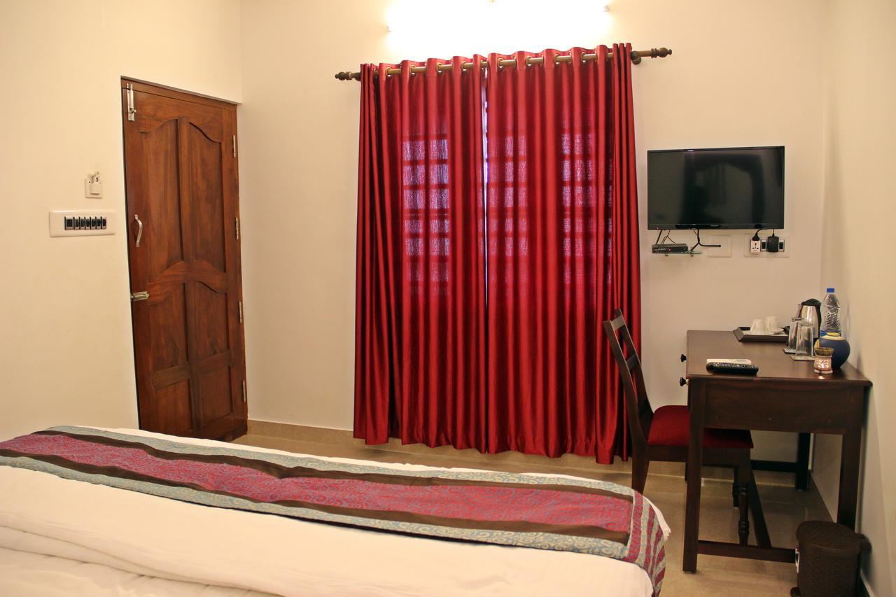 Sapphire Club Cherai Beach Villa Екстериор снимка