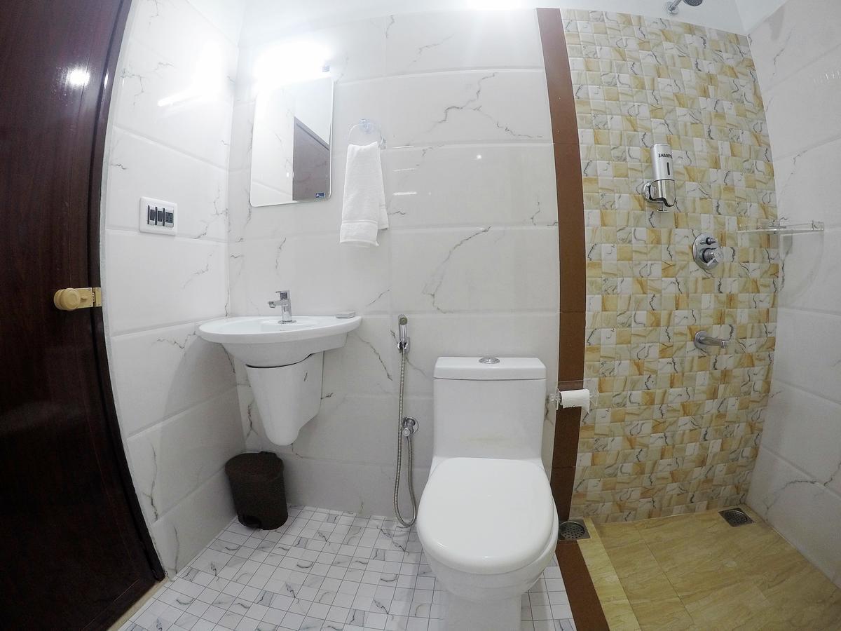 Sapphire Club Cherai Beach Villa Екстериор снимка