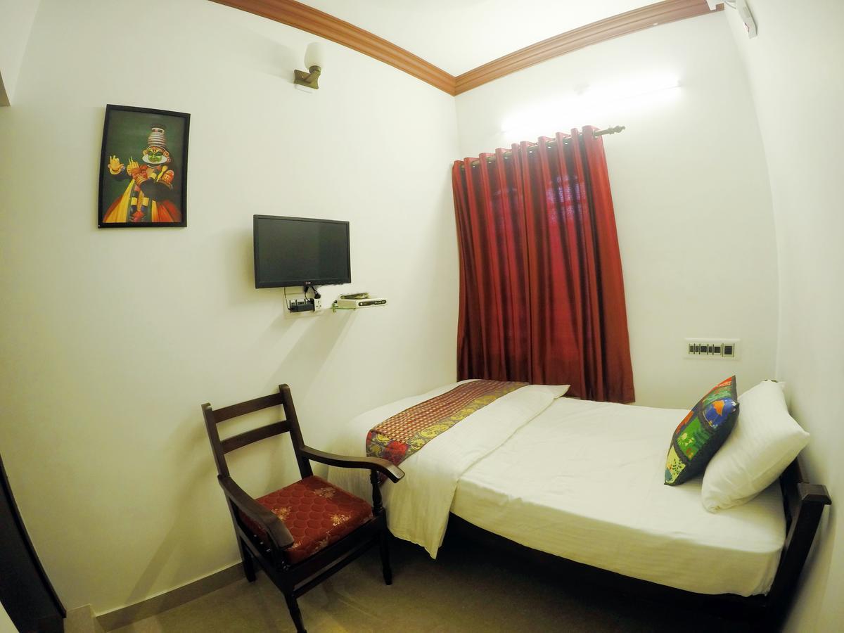 Sapphire Club Cherai Beach Villa Екстериор снимка